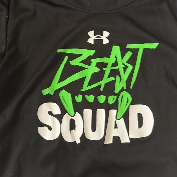 Under armor boys size 5 breathable tee - Picture 2 of 4